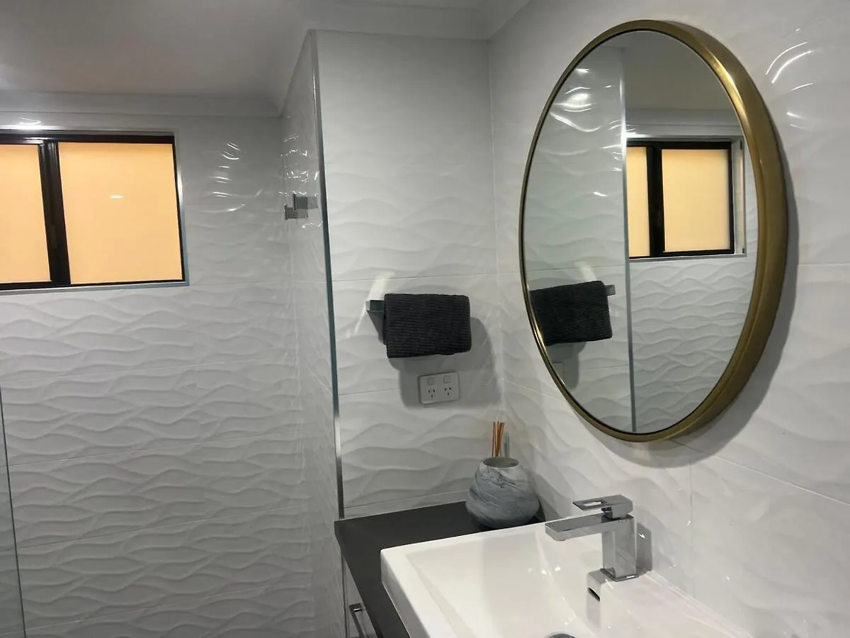 Central Stylish Strand Apartment Townsville Australia